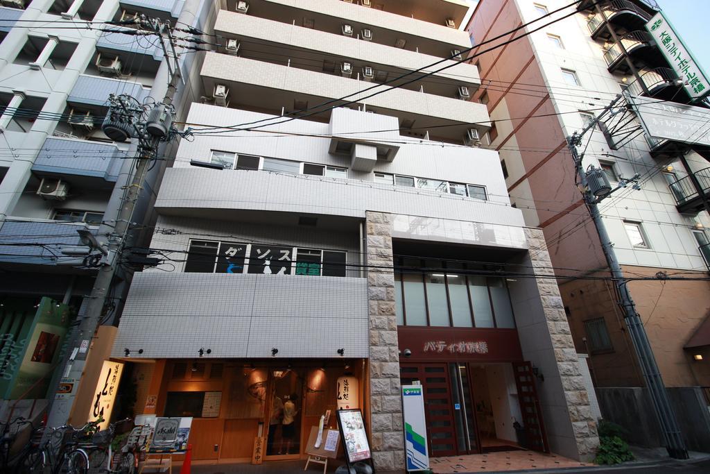 Апартаменты Patio Kyobashi Осака Экстерьер фото
